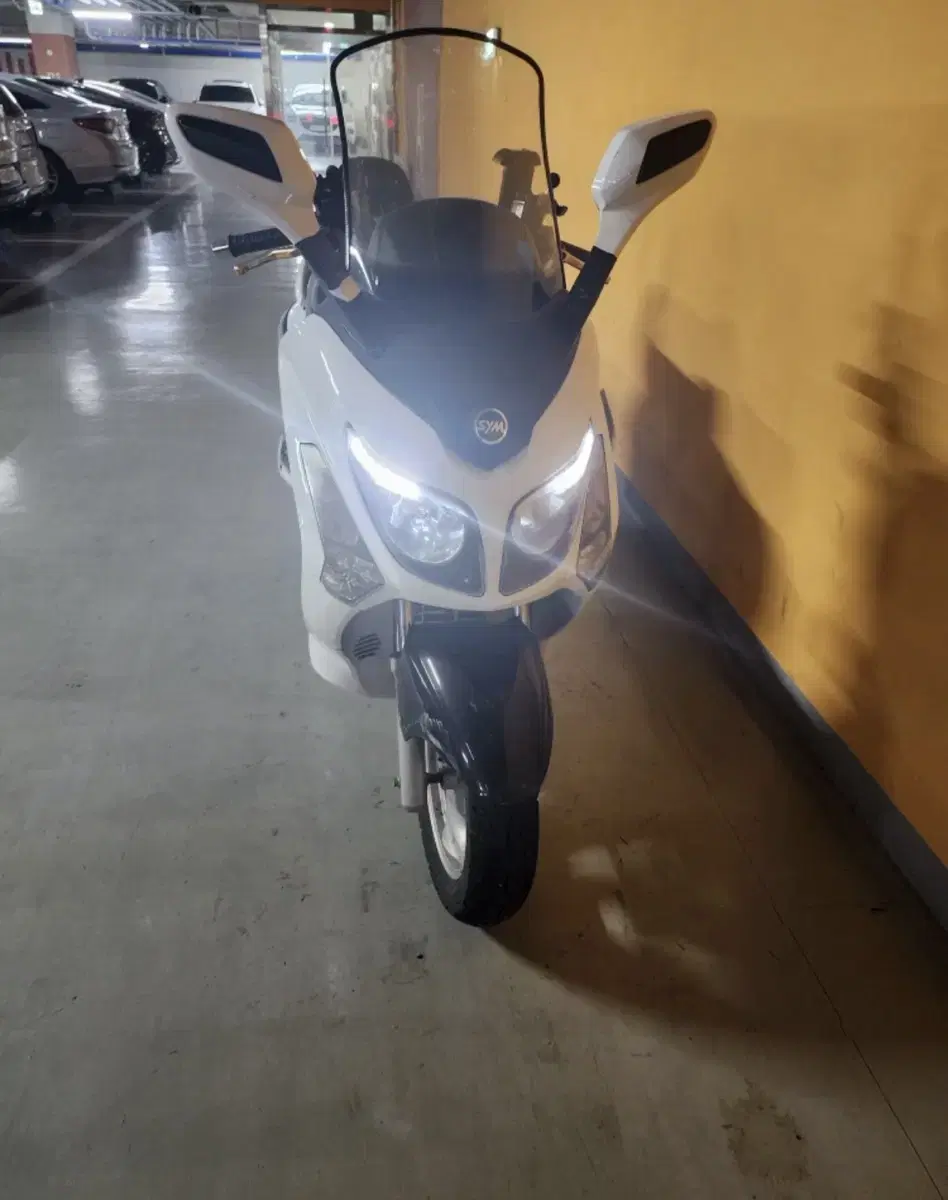 보이져 sym GTS 125 EVO 판매합니다